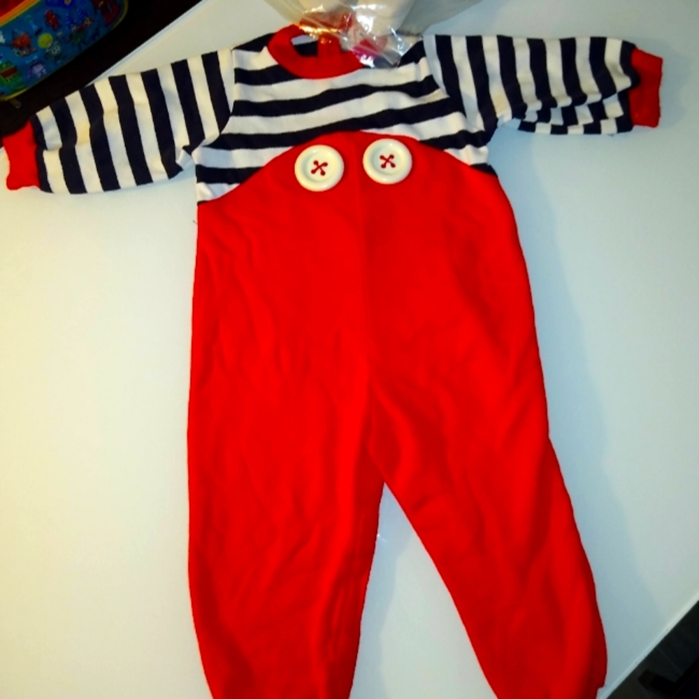 VINTAGE 1980s Disney Wear Baby Mickey Mouse Comfy Costume with Plush Hands